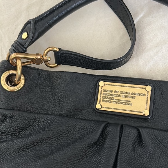 Marc by Marc Jacobs Shoulder Bag - Picture 4 of 6